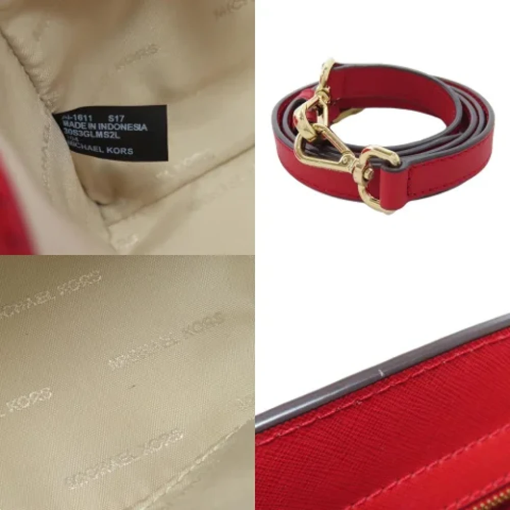 Michael Kors Pre-owned Fabric handbags Red Dames