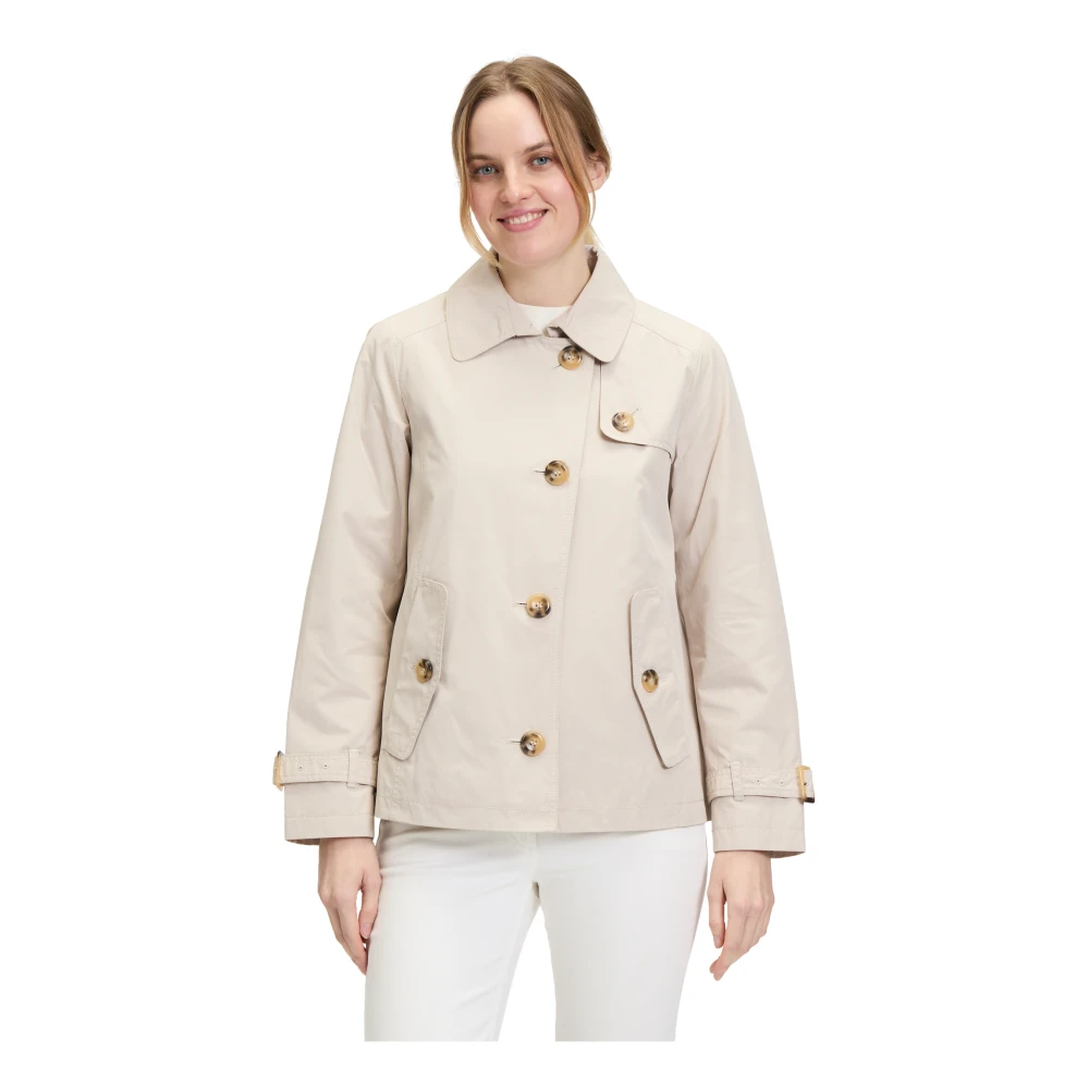 Betty Barclay Korte jas met kraag Beige Dames