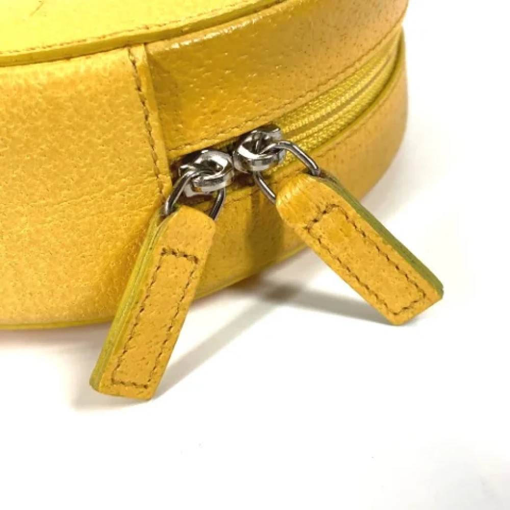 Bvlgari Vintage Pre-owned Leather shoulder-bags Yellow Dames