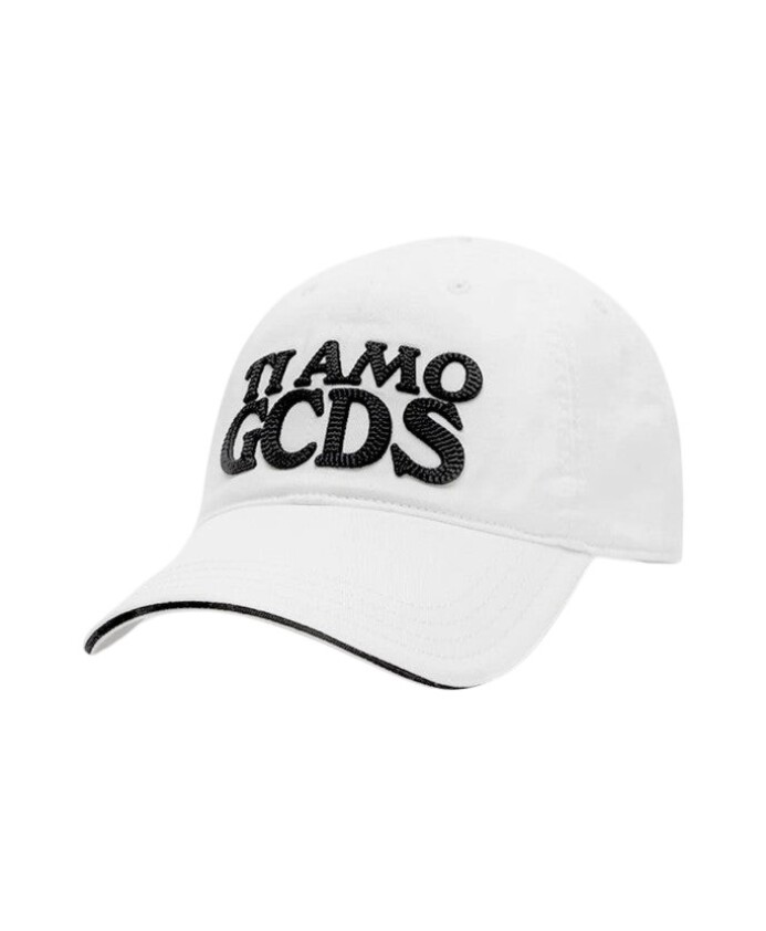 casquette-en-coton-brodee-avec-amour