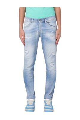 classic-straight-leg-jeans