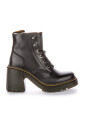 leather-lace-up-boots