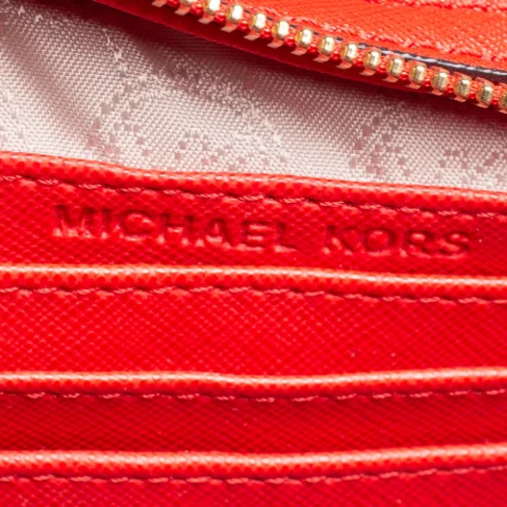 Michael Kors Pre-owned Leather shoulder-bags Orange Dames