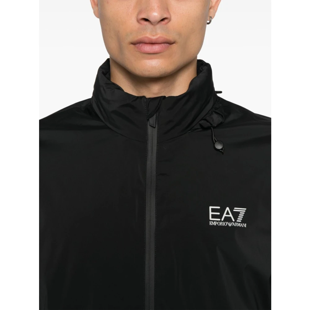 Emporio Armani EA7 Zwarte Lichtgewicht Winddichte Waterafstotende Jas Black Heren