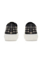 sneaker-noir-avec-semelle-en-caoutchouc