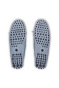 chaussures-bleues-en-daim-a-lacets
