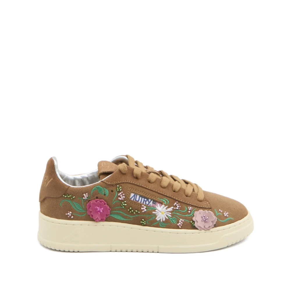 Autry Women's Brown Dallas Low Sneakers