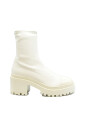 bottes-elegantes-en-cuir