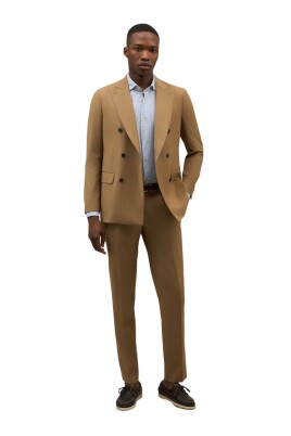 uld-canva-b-line-suit