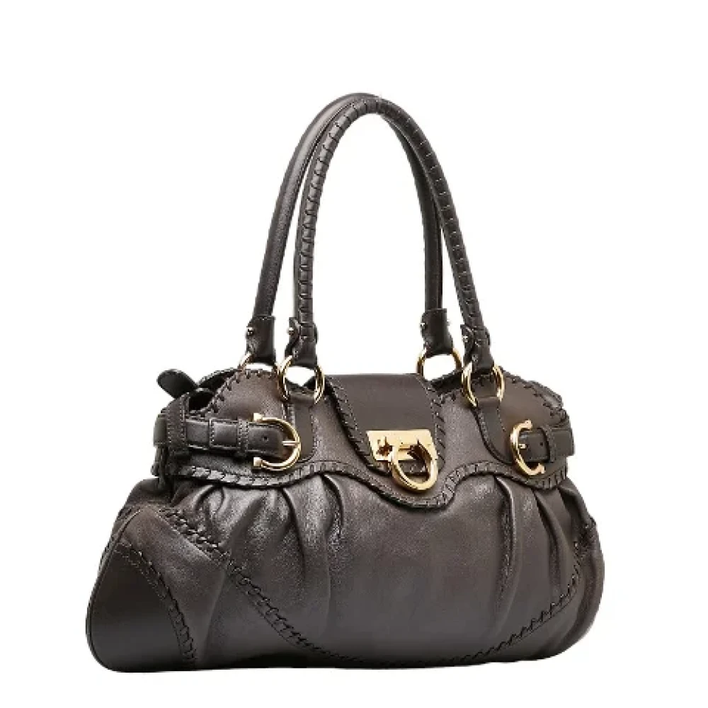 Salvatore Ferragamo Pre-owned Leather shoulder-bags Brown Dames