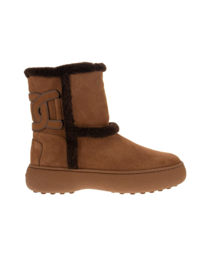 bottes-en-daim-marron-avec-bordure-en-shearling