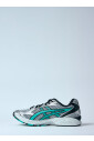 mesh-sneakers-met-metallic-finish