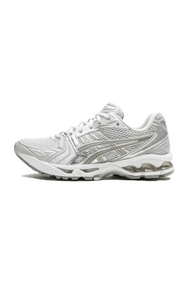 retro-cloud-grey-sneakers