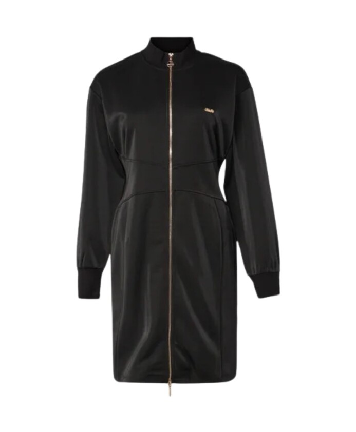 robe-noire-en-jersey-a-col-montant