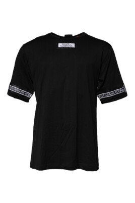 svart-bomull-crew-neck-t-shirt