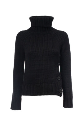 thick-wool-dolcevita-with-button-detail