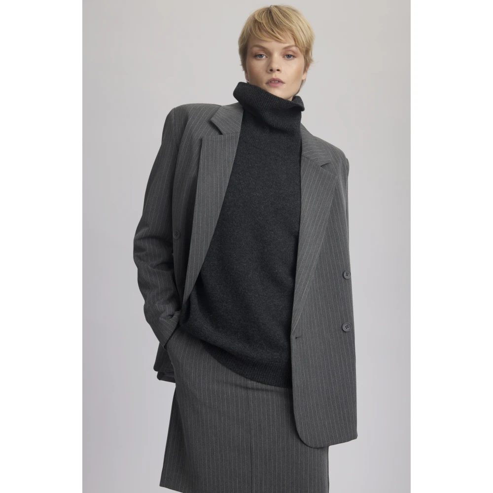 Gestuz Grijze Pinstripe Oversized Blazer Gray Dames