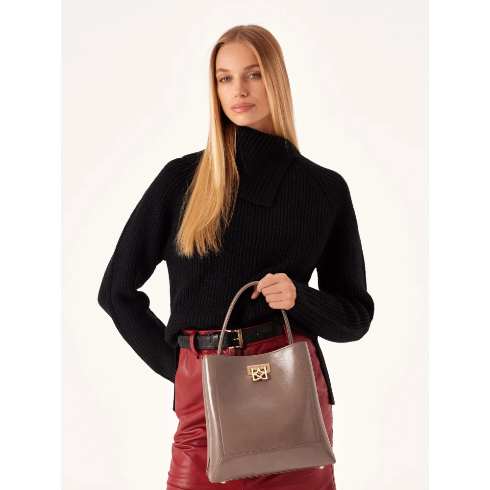 Kazar Grijze leren handtas met elegant slot Beige Dames