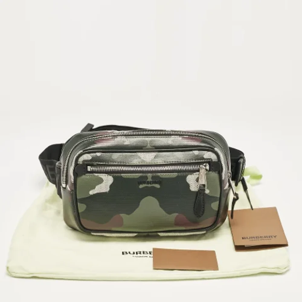 Burberry Vintage Pre-owned Fabric crossbody-bags Green Heren