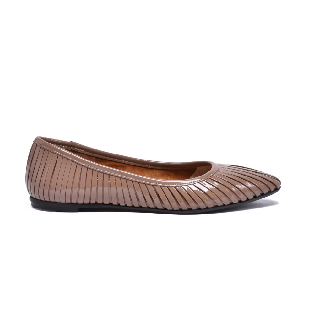 Del Carlo Femme Marron - Shoes > Flats > Ballerinas