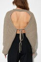 pull-avec-une-decoupe