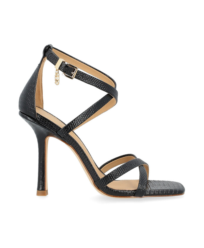 sandale-en-cuir-a-bride-et-bout-carre