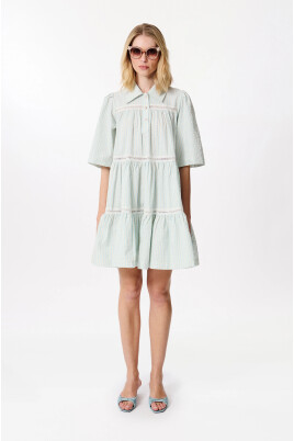 robe-babydoll-rayee-avec-broderie-anglaise