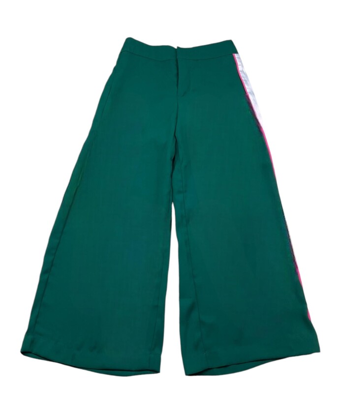 groene-meisjesbroek-gecertificeerd-product