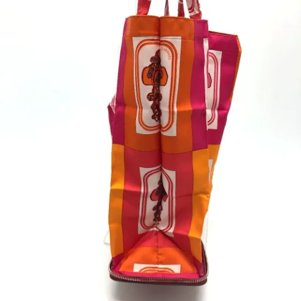 Hermès Vintage Pre-owned Canvas handbags Red Dames