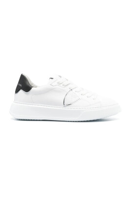 sneakers-pour-femmes-pour-un-look-style