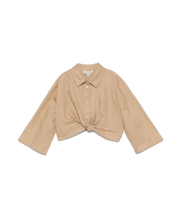 chemise-beige-avec-col-classique