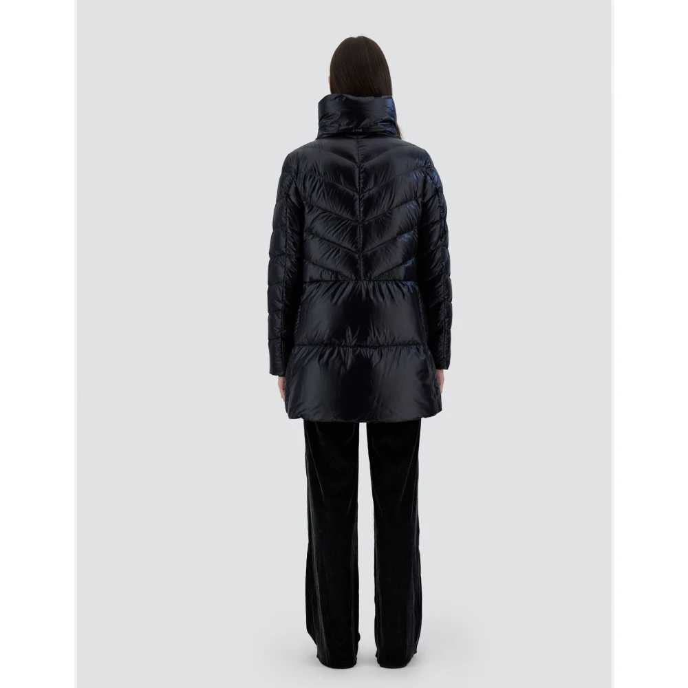 Herno Nylon Ultralight A-Shape Jas Black Dames