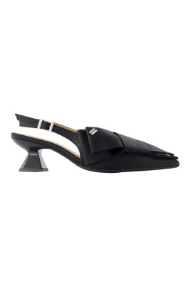 black-kitten-pumps-smooth-calfskin