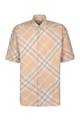 chemise-beige-avec-logo-manches-courtes