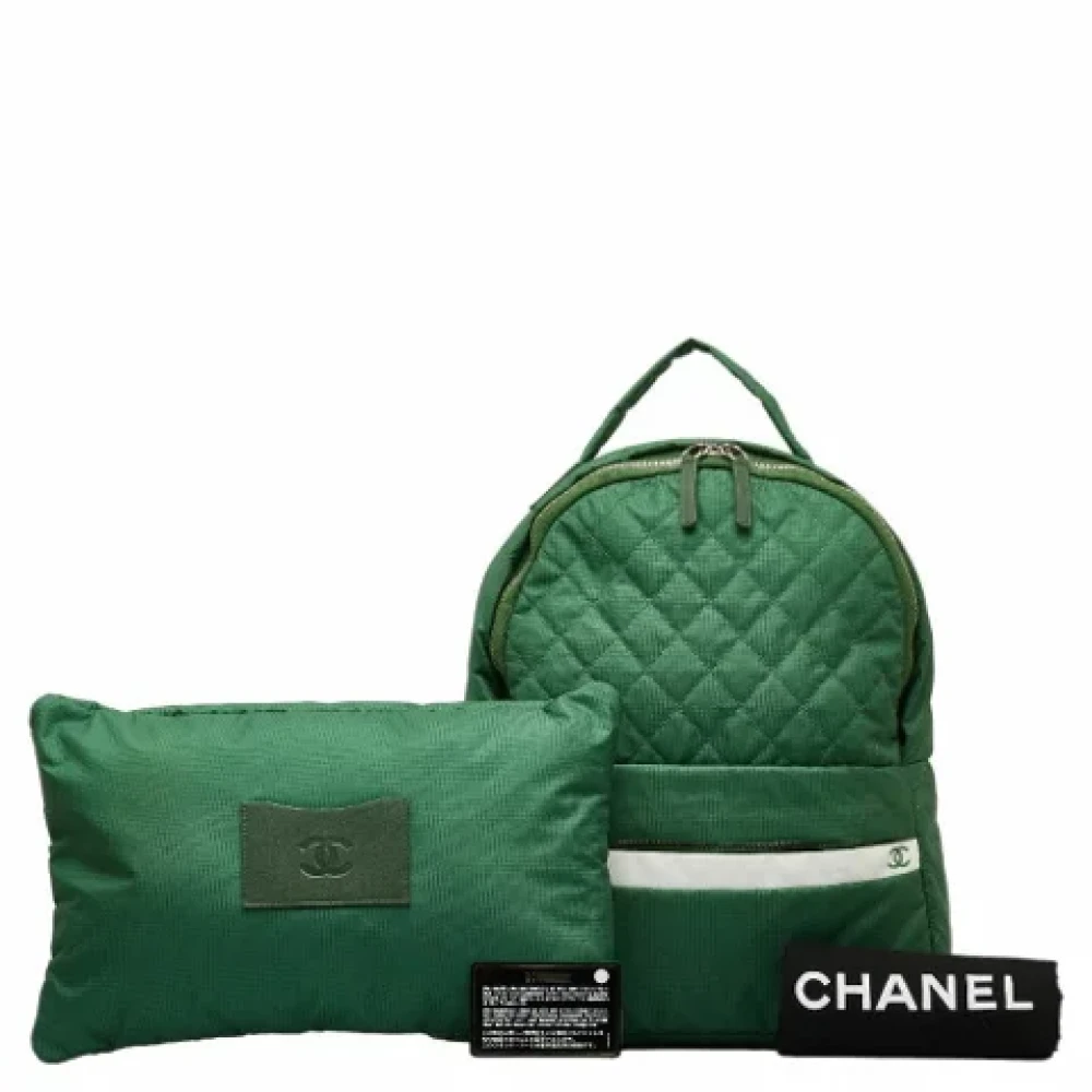 Chanel Vintage Pre-owned Leather backpacks Green Dames