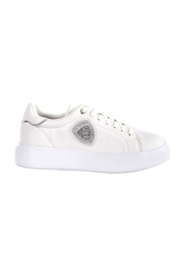 vita-sneakers-for-kvinnor