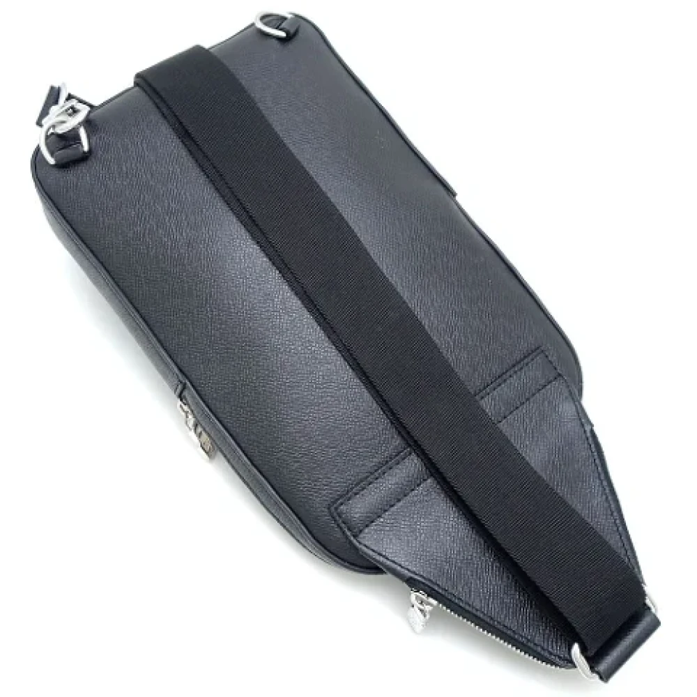 Louis Vuitton Vintage Pre-owned Leather shoulder-bags Black Heren