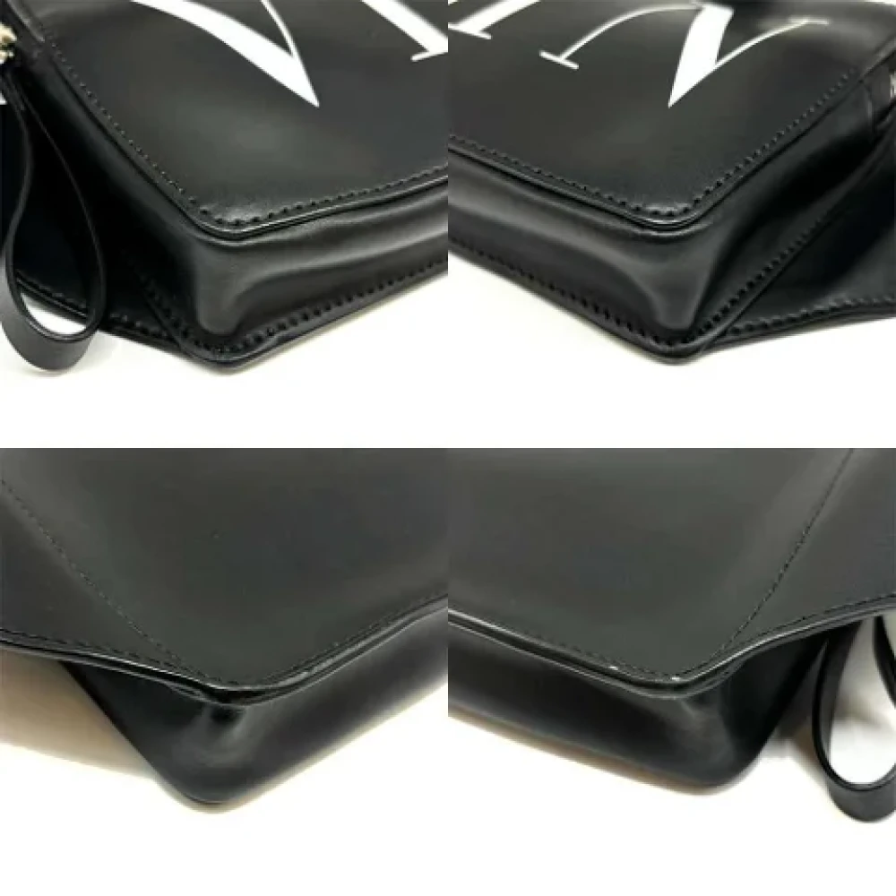 Valentino Vintage Pre-owned Leather crossbody-bags Black Dames