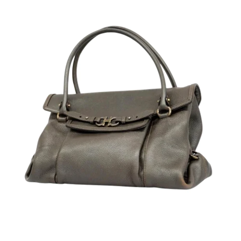 Salvatore Ferragamo Pre-owned Fabric handbags Gray Dames