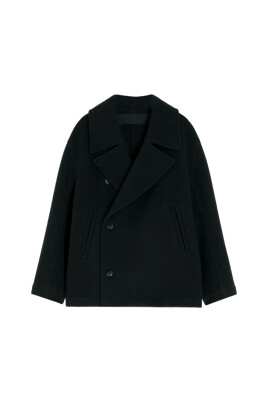 manteau-noir-a-double-boutonnage-avec-col-tailleur