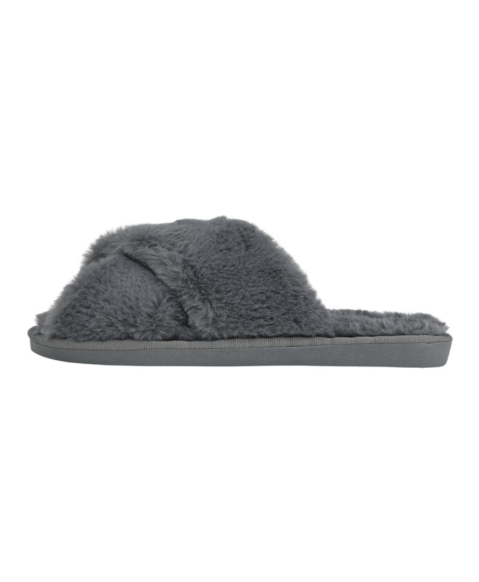 chaussons-en-fausse-fourrure-confortables