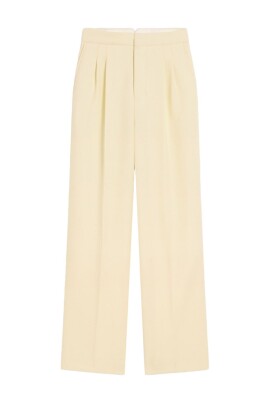 pantalon-beige-avec-details-de-boutons