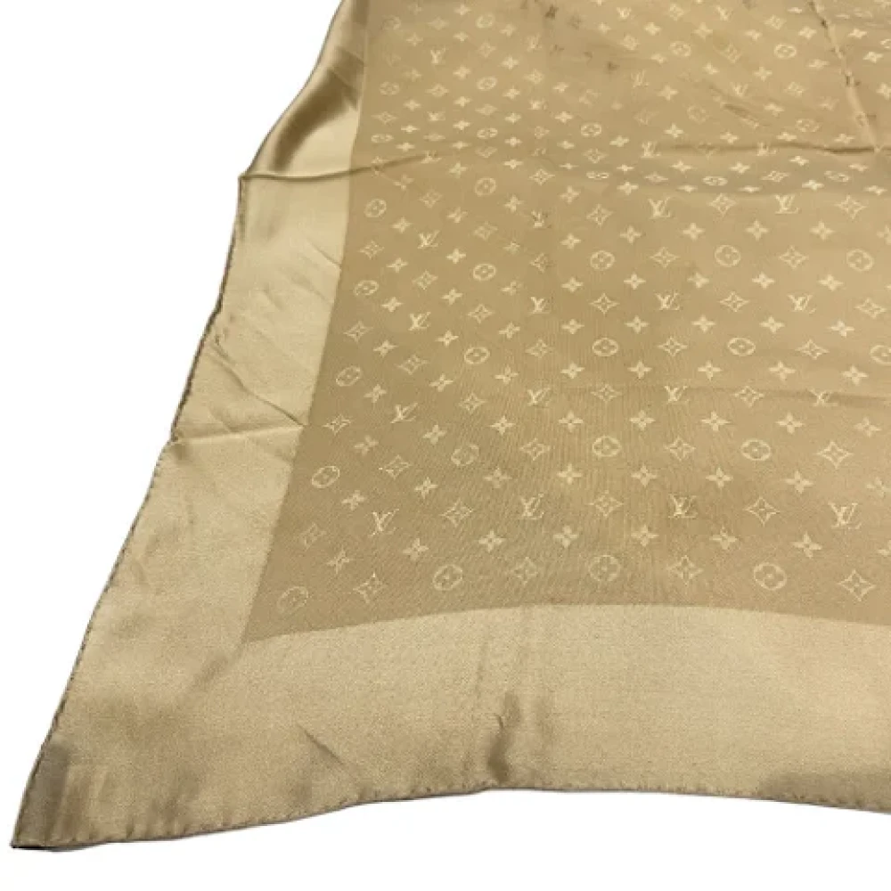 Louis Vuitton Vintage Pre-owned Silk scarves Beige Dames