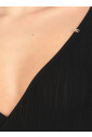 top-noir-en-viscose-avec-col-en-v