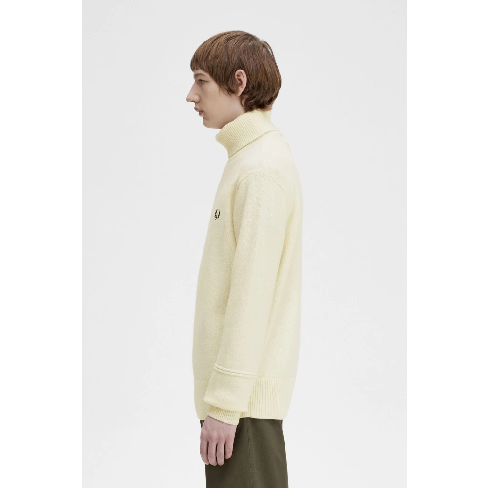 Fred Perry Wollen Coltrui met Hoge Kraag en Mouwdetails Beige Heren