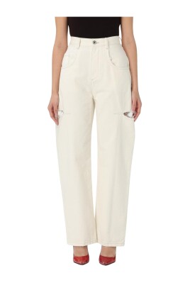 distressed-wide-leg-jeans