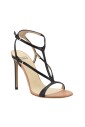 elegantes-sandales-en-cuir-avec-talon-aiguille