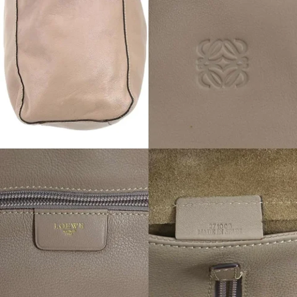 Loewe Pre-owned Leather totes Gray Dames