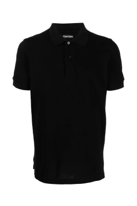 black-knitted-polo-shirt