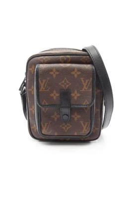 Pre-owned Christopher Wearable Wallet Monogram Macassar Axelremsväska